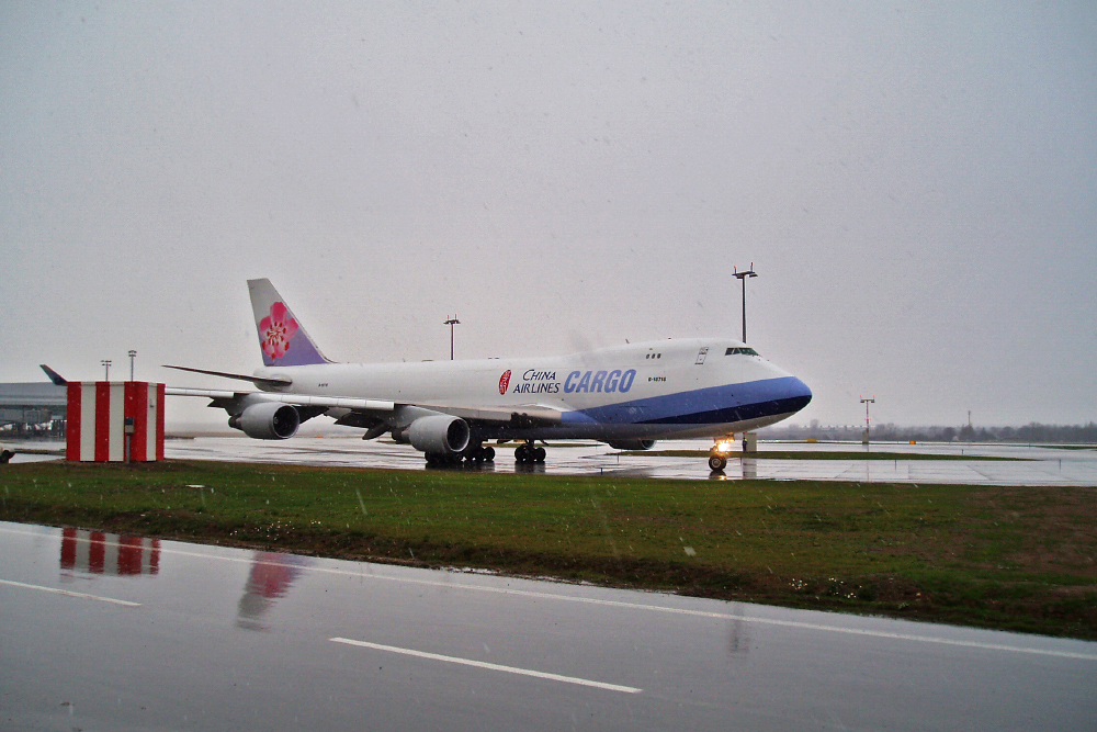 china airlines cargo boeing 747
